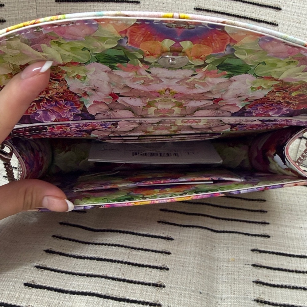 Christian louboutin satin blooming crossbody clutch - Picture 3 of 3